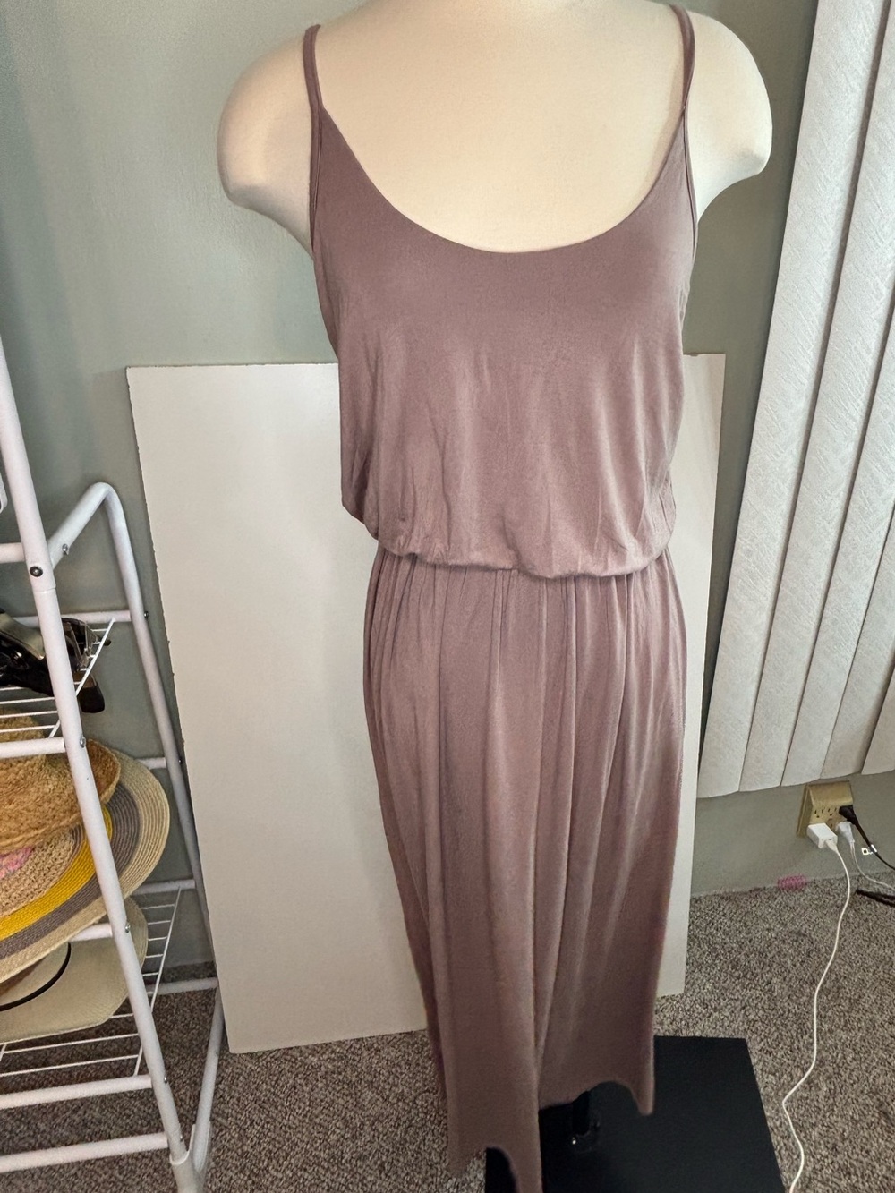Olivia Rae Sleeveless Maxi Dress in Mauve